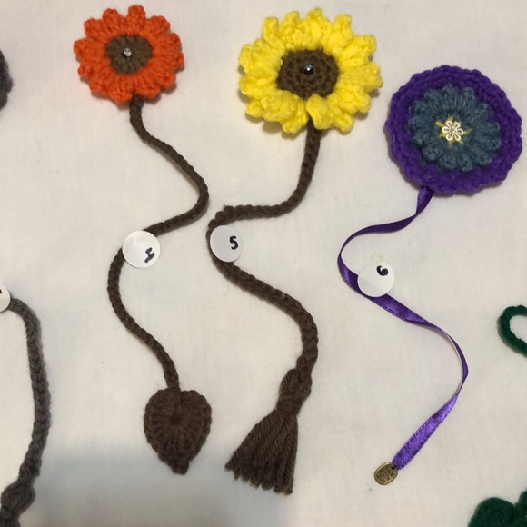 Set 3 for $25 Flower Bookmark Handmade crochet - Picture 13 of 15